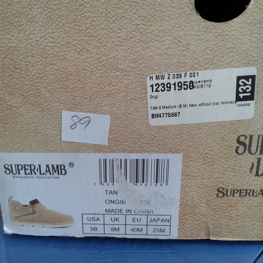 Size 9M Super Lamb Gently worn shoes